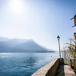 Casa Mina Carate Urio